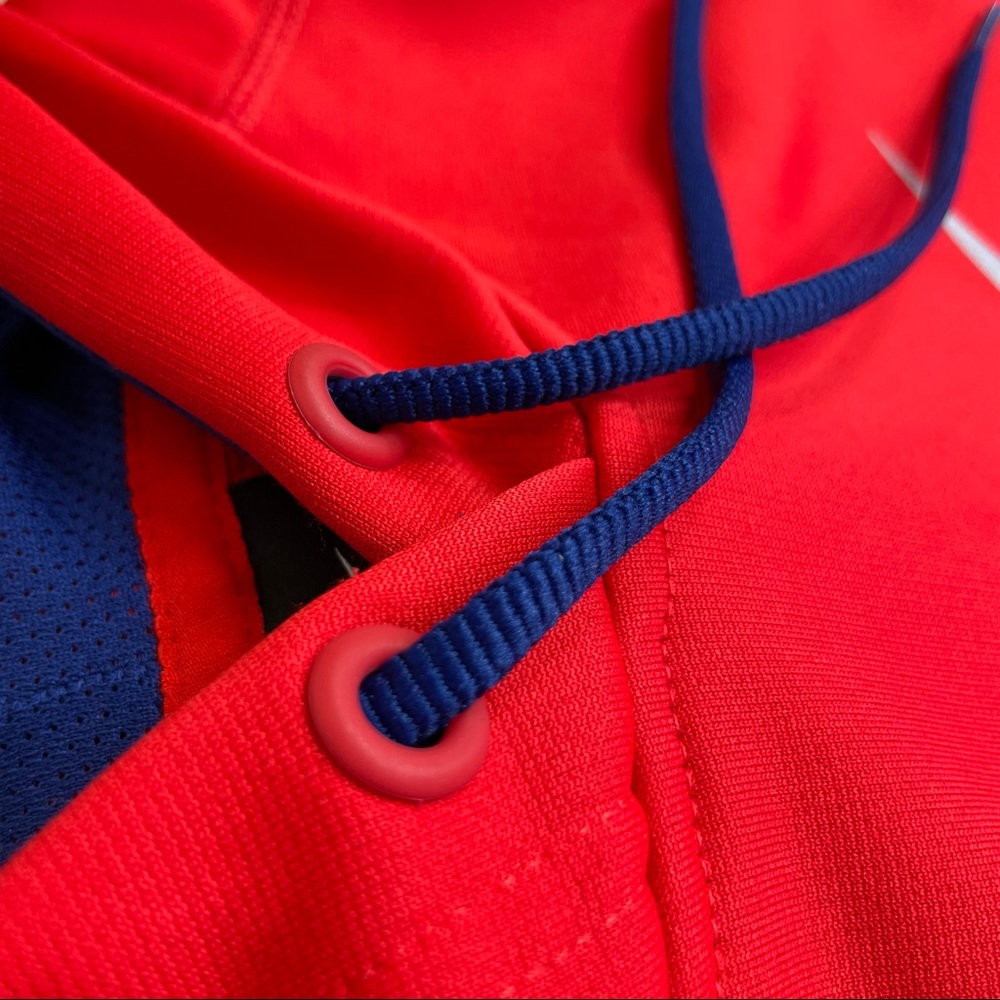 Nike Therma-FIT Pullover Graphic Hooded Sweatshirt - Picture 10 of 17